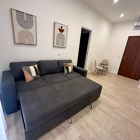Bold Apartment